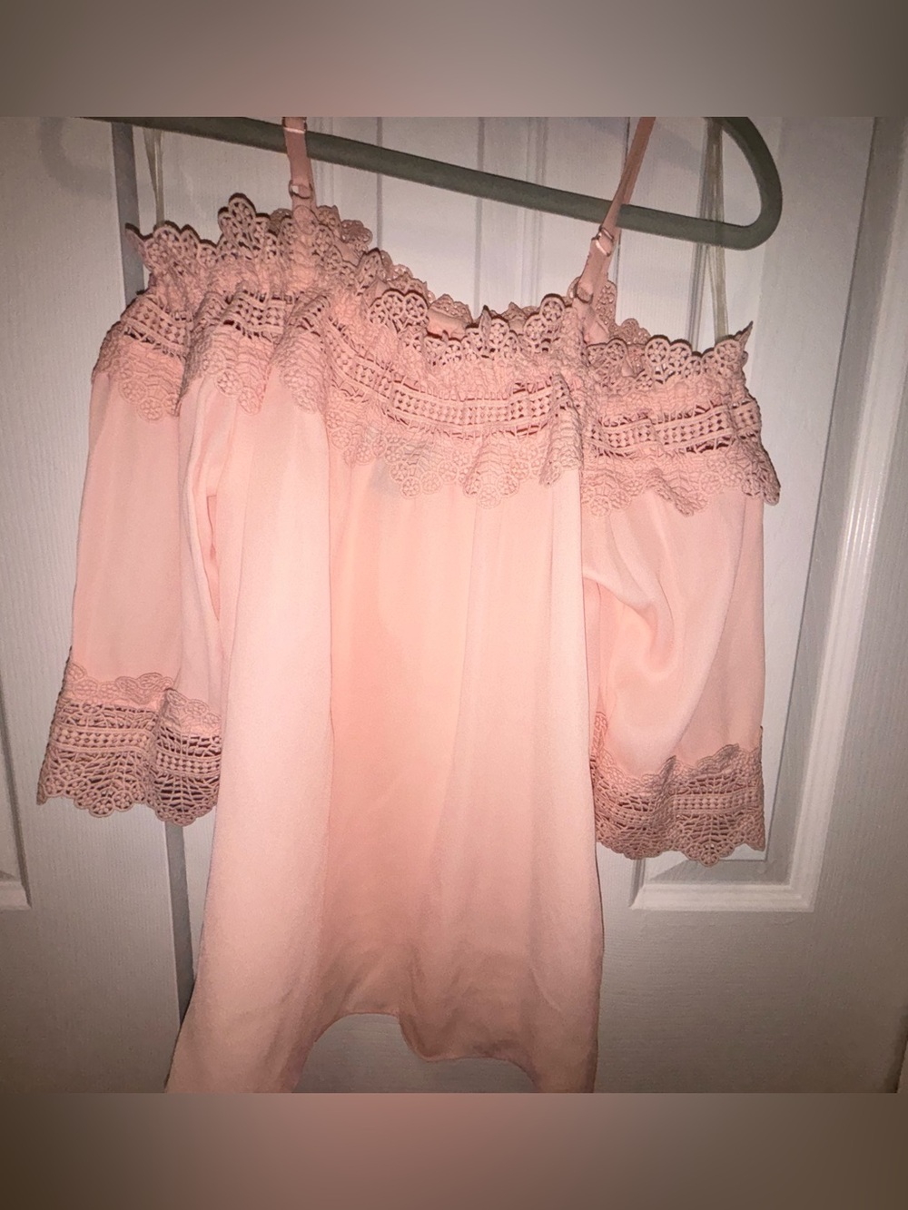 Off-Shoulder Lace Trim Women's Top in Blush Pink